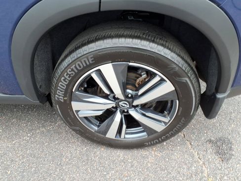 Used 2023 Nissan Rogue Platinum AWD/4WD image 13