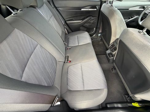 Certified 2026 Kia Seltos LX FWD image 12