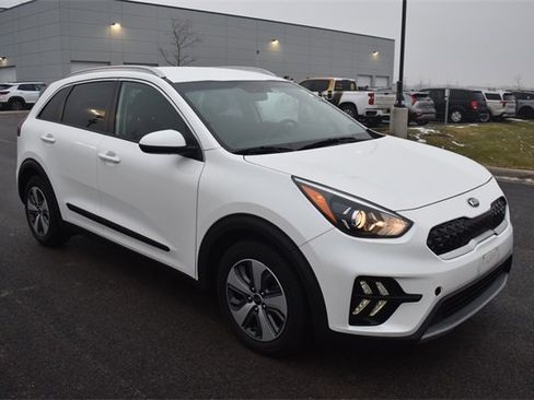 Used 2020 Kia Niro LX image 10