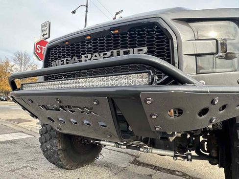 Used 2022 Ford F250 Lariat w/ Lariat Ultimate Package image 15