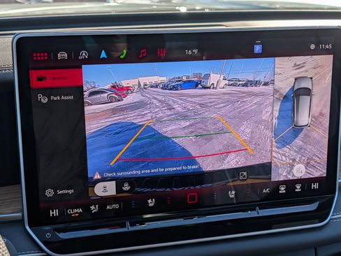 New 2026 Volkswagen Tiguan SEL R-Line image 10