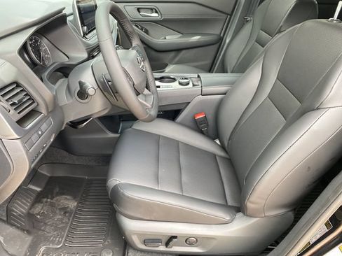 New 2026 Nissan Rogue Dark Armor AWD/4WD image 10