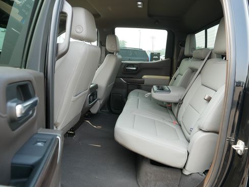 Used 2019 GMC Sierra 1500 SLT w/ SLT Premium Plus Package AWD/4WD image 35