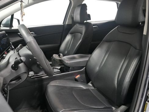 Used 2023 Kia Sportage EX image 10