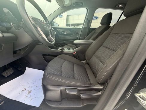 Used 2024 GMC Terrain SLE image 16