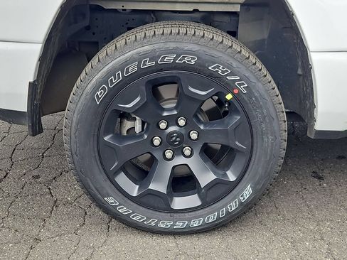 Used 2024 RAM 1500 Tradesman AWD/4WD image 9