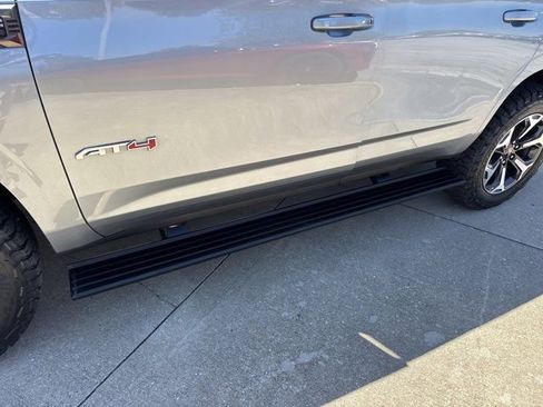 Used 2025 GMC Yukon AT4 Ultimate w/ LPO, Floor Liner Package AWD/4WD image 19