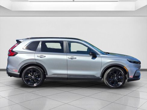 Used 2025 Honda CR-V Sport Touring image 4