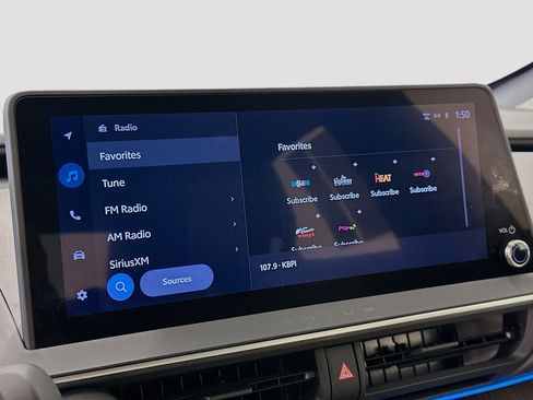 Used 2023 Toyota Prius XLE AWD/4WD image 21