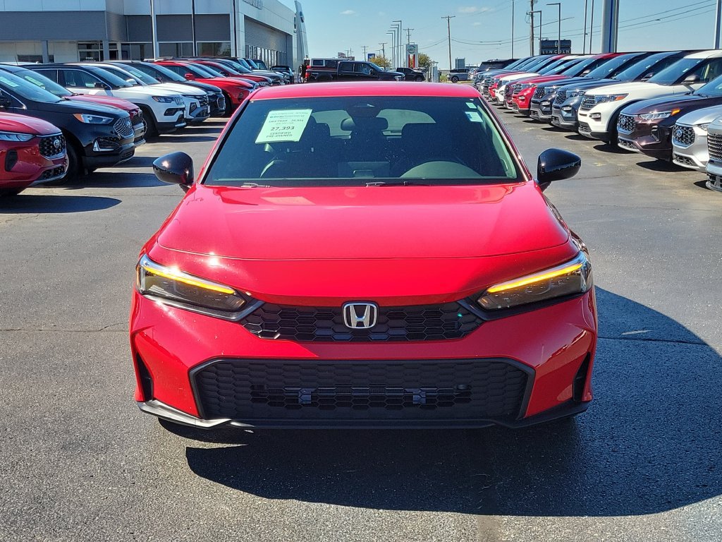 Used 2025 Honda Civic Sport image 2