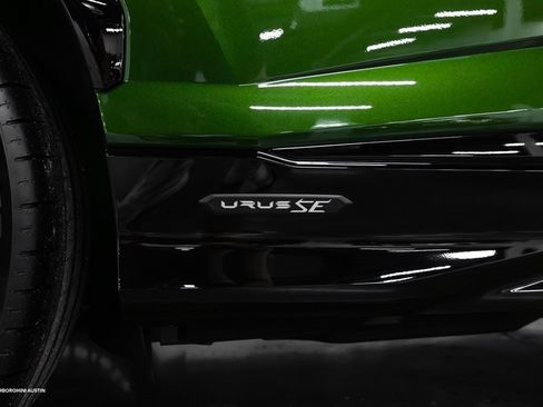 New 2025 Lamborghini Urus SE image 18