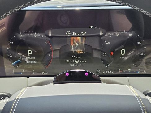 New 2025 Nissan Armada Platinum Reserve image 31