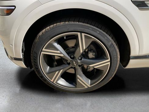 Used 2026 Genesis GV80 3.5T Prestige image 10