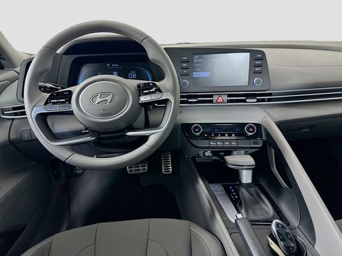 New 2026 Hyundai Elantra Sport image 17