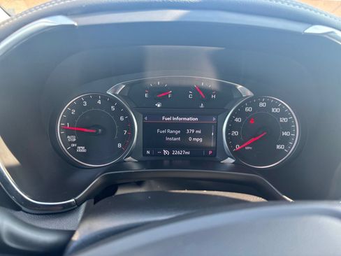 Used 2025 Chevrolet Blazer LT FWD image 34