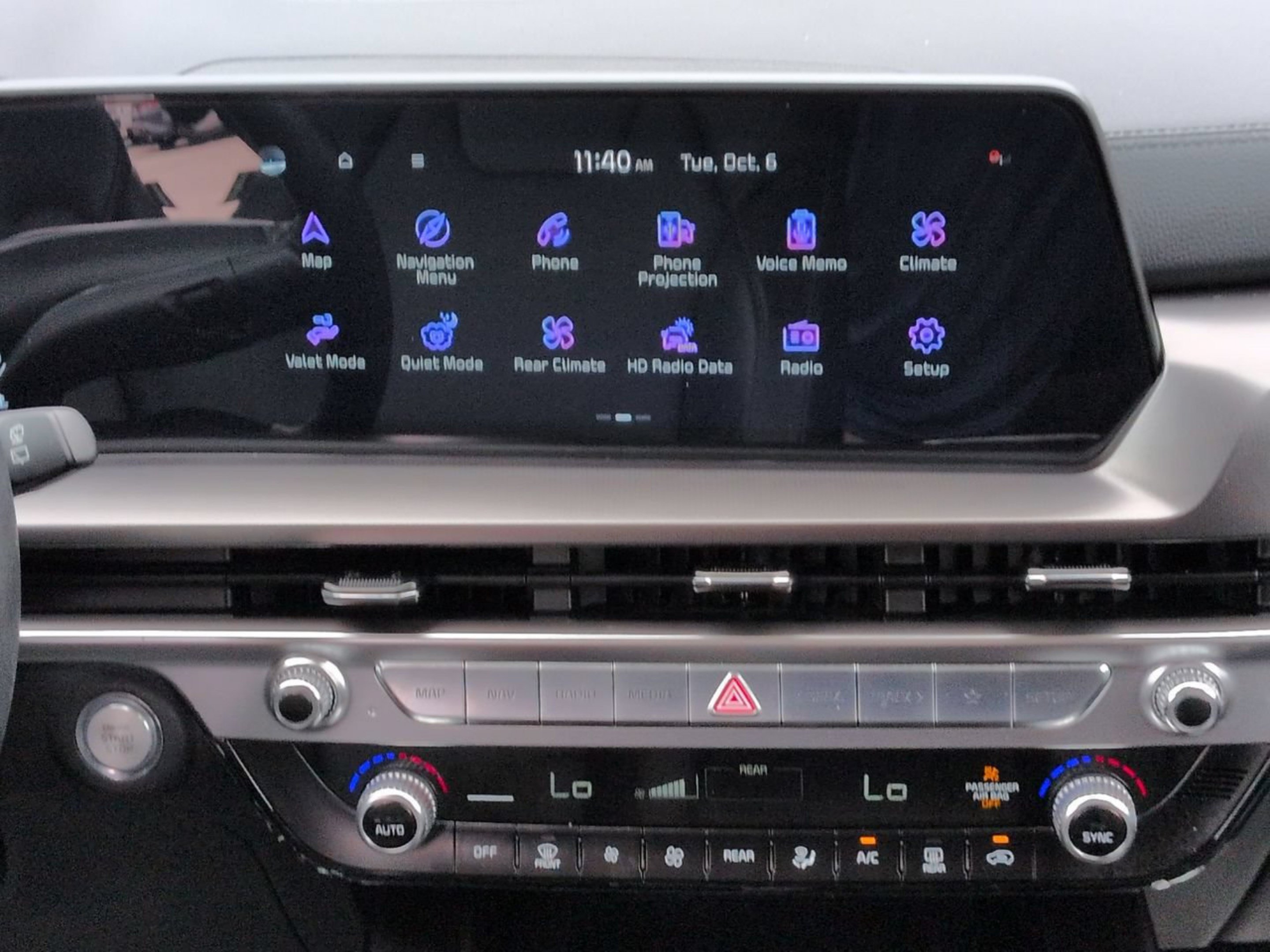 Certified 2025 Kia Telluride LX FWD image 22