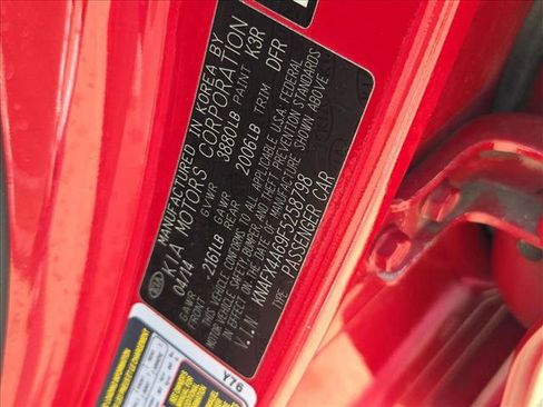 Used 2015 Kia Forte LX w/ Popular Package image 18