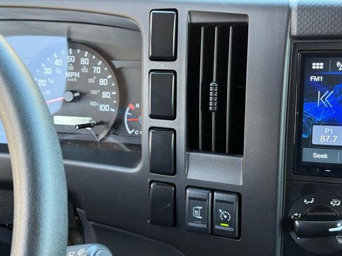 New 2024 Chevrolet Low Cab Forward image 31