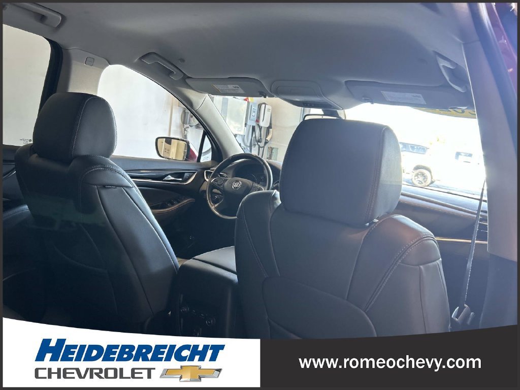Used 2021 Buick Enclave Essence AWD/4WD image 35