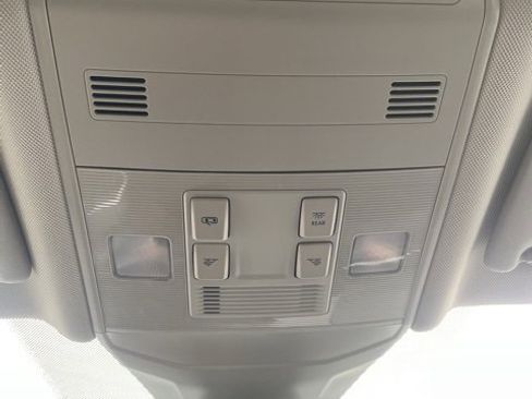 Certified 2025 Volkswagen Jetta S image 20