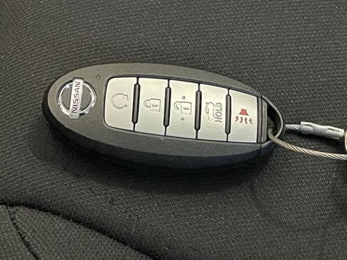 Used 2023 Nissan Sentra SV image 22