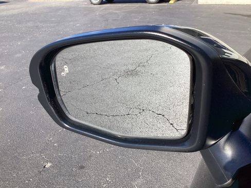 Used 2024 Honda HR-V Sport image 30