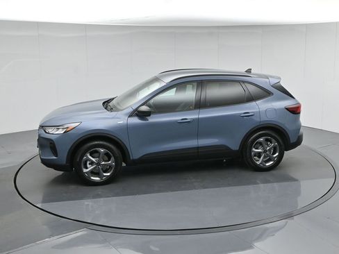 Used 2025 Ford Escape ST-Line image 48