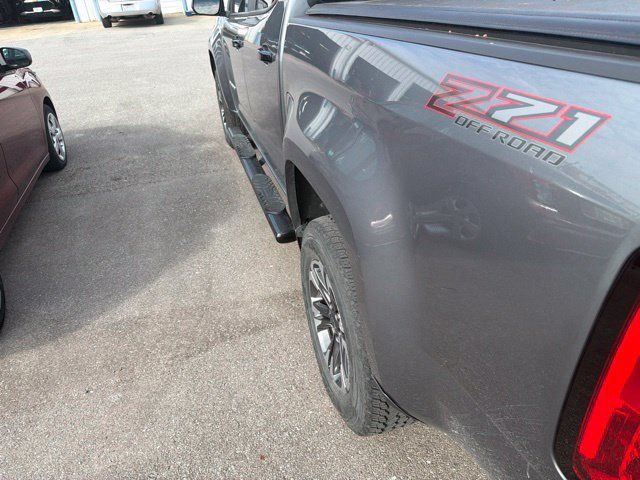 Used 2021 Chevrolet Colorado Z71 w/ Safety Package AWD/4WD image 30