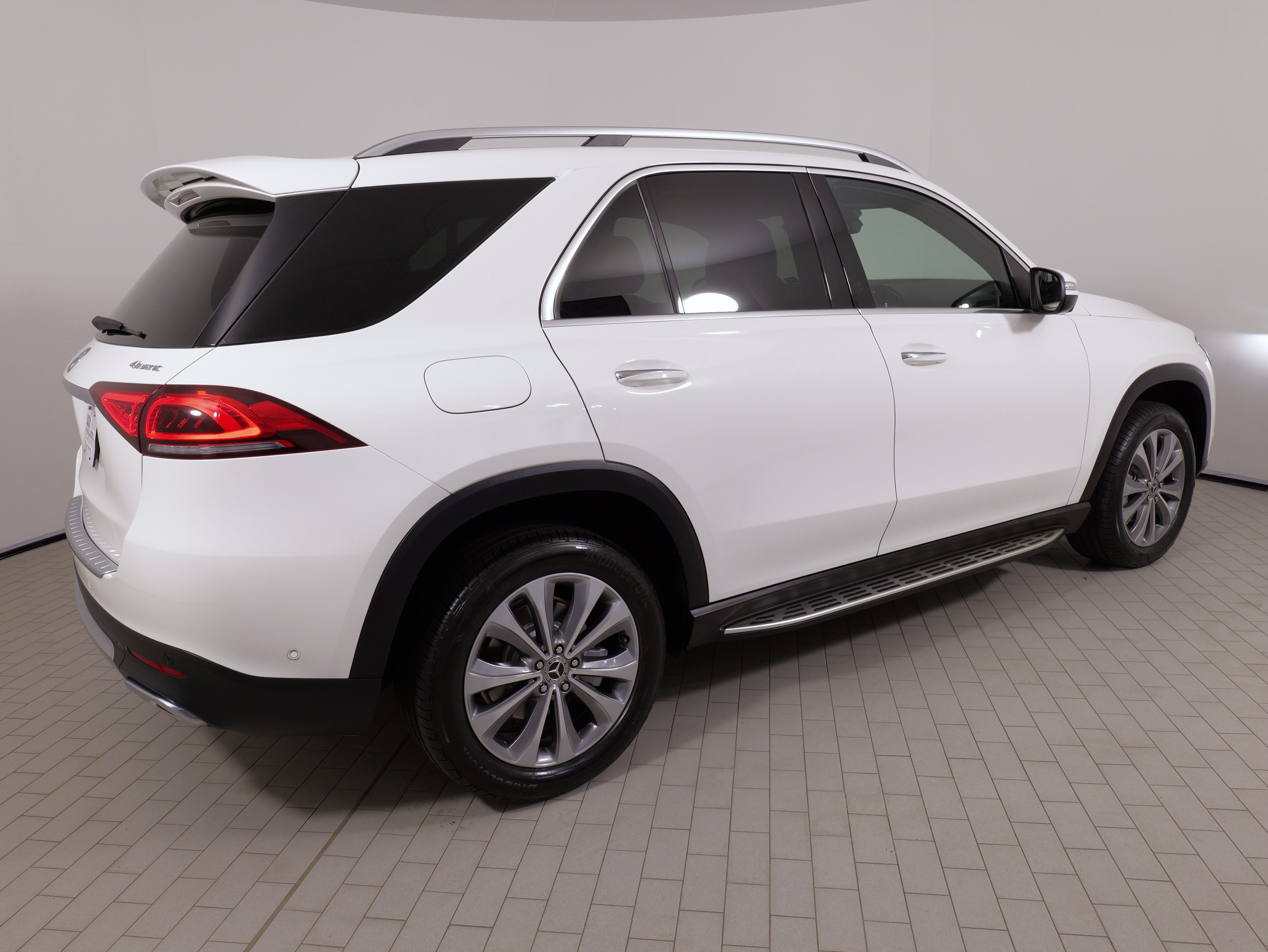 Used 2021 Mercedes-Benz GLE 350 4MATIC image 10