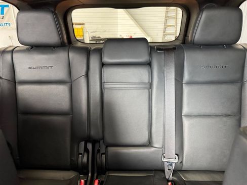 Used 2016 Jeep Grand Cherokee Summit w/ Platinum Series Group AWD/4WD image 10