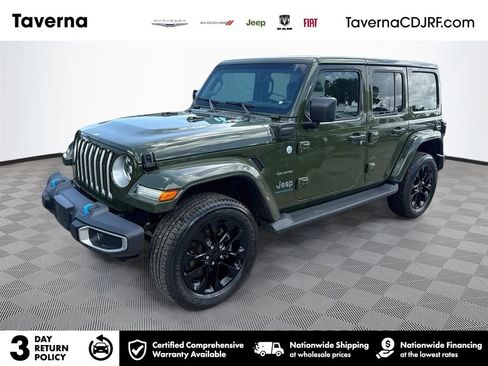 Used 2023 Jeep Wrangler Unlimited Sahara w/ Cold Weather Group AWD/4WD image 1
