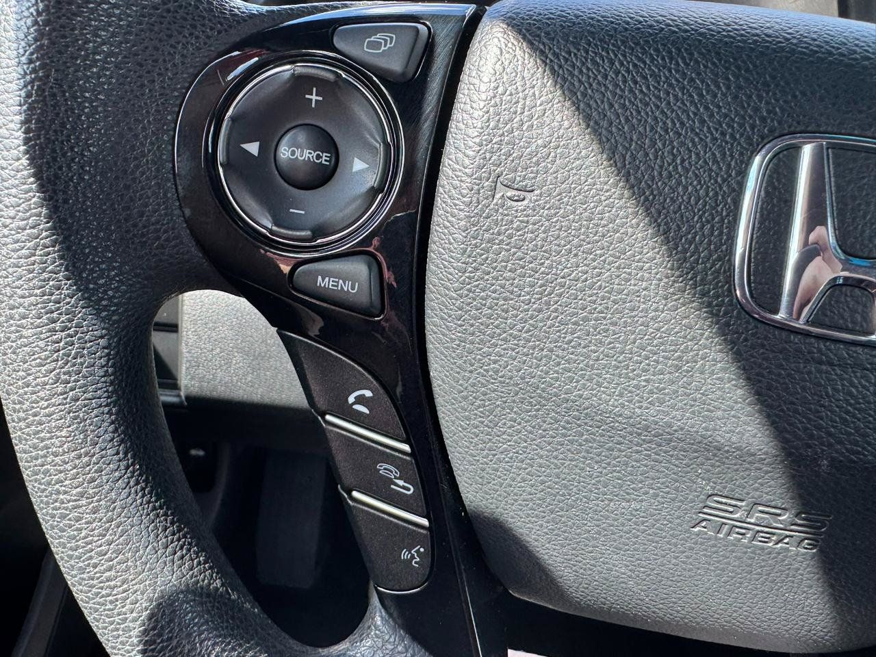 Used 2017 Honda Accord EX image 16