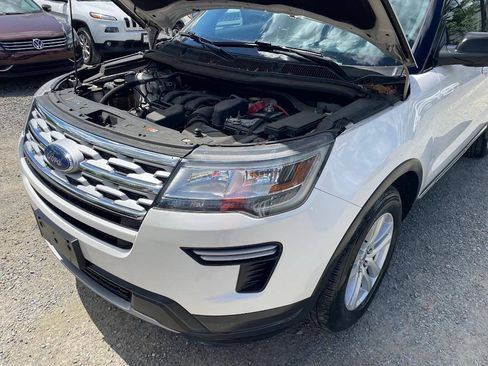 Used 2019 Ford Explorer XLT AWD/4WD image 24