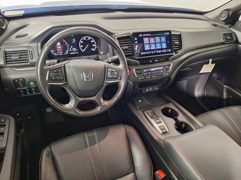 Used 2025 Honda Ridgeline TrailSport image 9