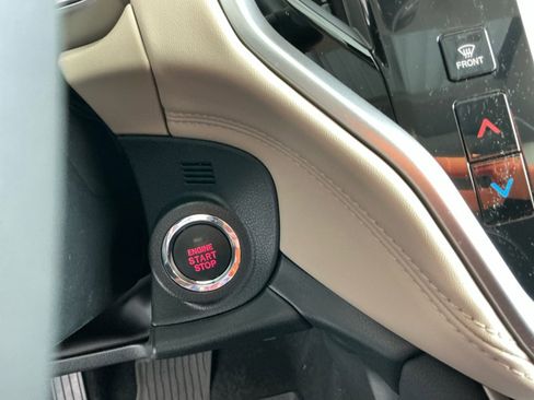 Used 2025 Subaru Outback Limited w/ Popular Package #2 image 24