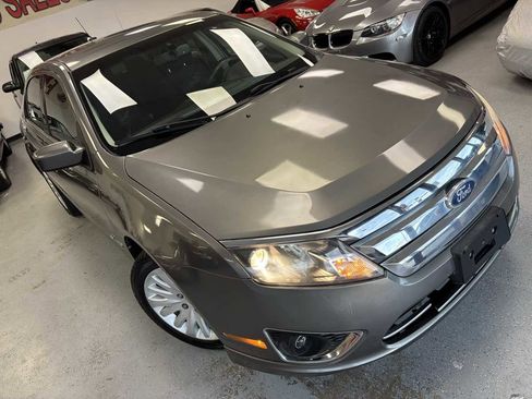 Used 2010 Ford Fusion Hybrid FWD image 7