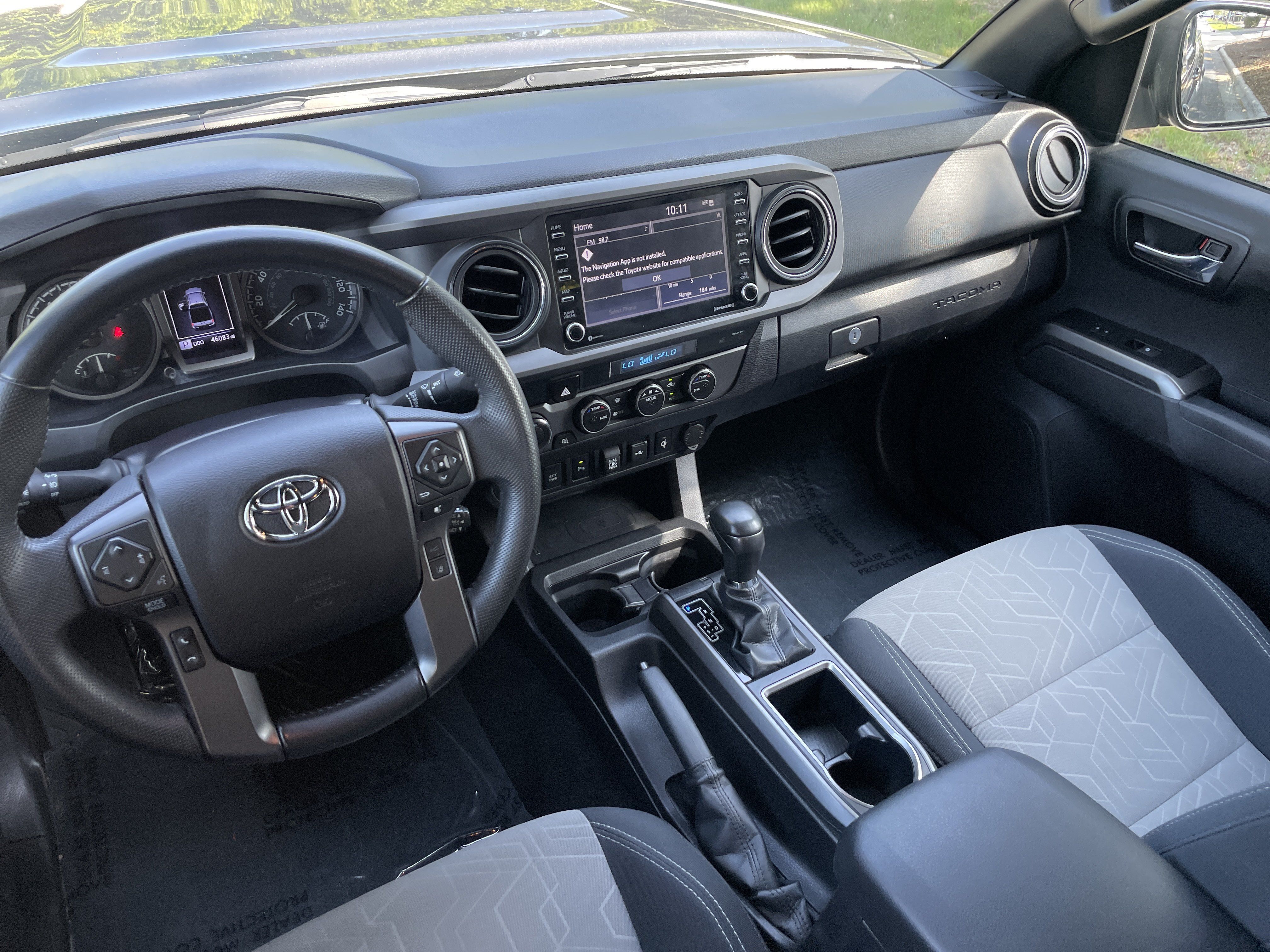 Used 2022 Toyota Tacoma TRD Sport w/ Technology Package AWD/4WD image 28