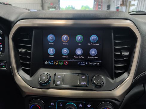 Used 2023 GMC Acadia Denali w/ Denali Technology Package AWD/4WD image 15