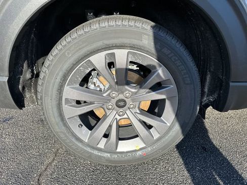 New 2026 Ford Explorer Active w/ Active Comfort Package image 13