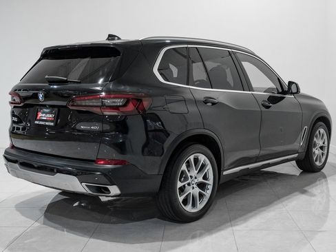 Used 2022 BMW X5 xDrive40i w/ Parking Assistance Package image 4