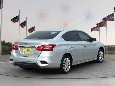 Used 2018 Nissan Sentra S FWD image 8