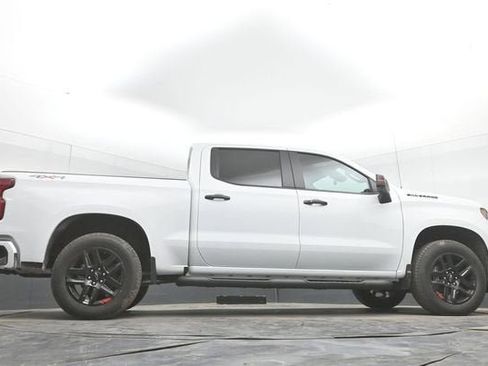 New 2026 Chevrolet Silverado 1500 RST w/ Redline Edition AWD/4WD image 47