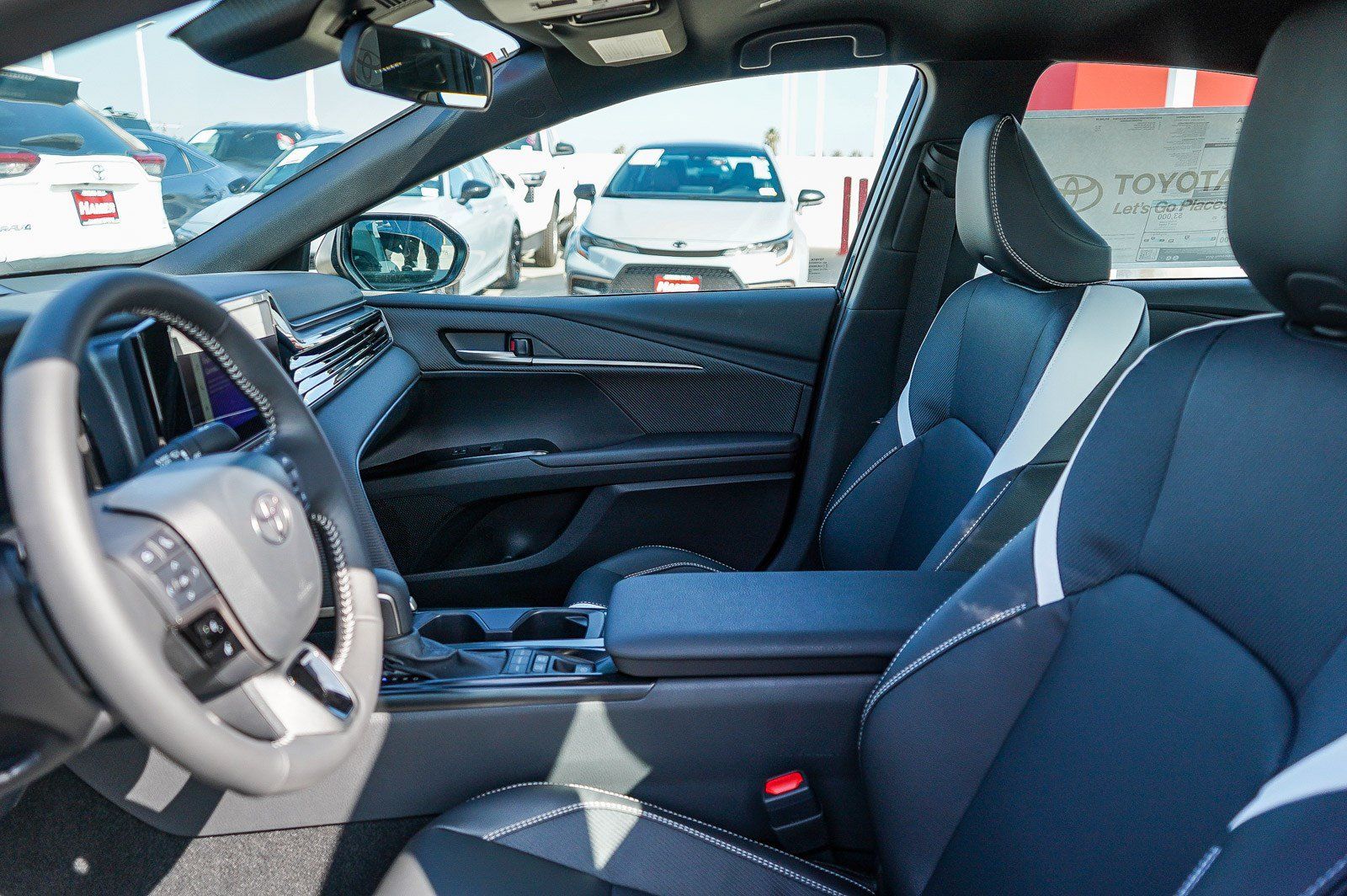 New 2026 Toyota Camry SE FWD image 20