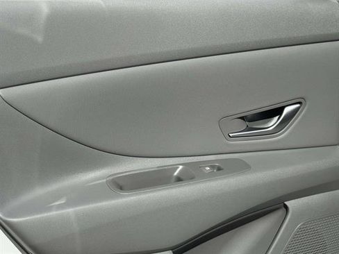 New 2026 Hyundai Elantra Sport FWD image 24
