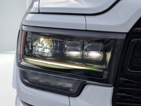 Used 2023 RAM 2500 Limited image 9