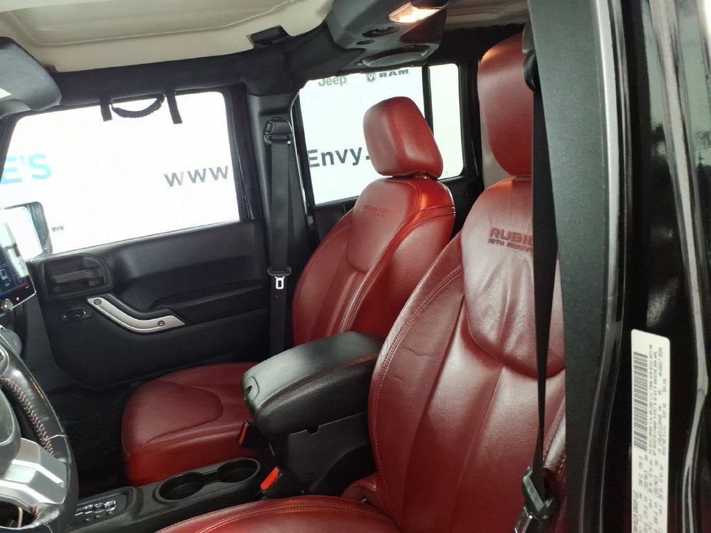 Used 2013 Jeep Wrangler Unlimited Rubicon AWD/4WD image 13