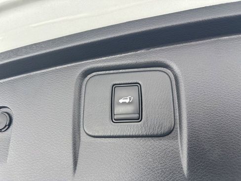 Used 2020 Nissan Murano Platinum image 29