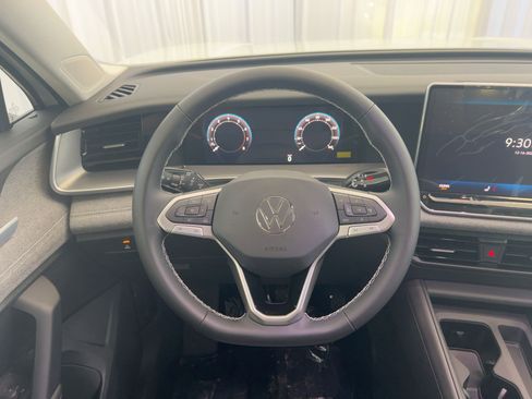 New 2026 Volkswagen Tiguan S image 22