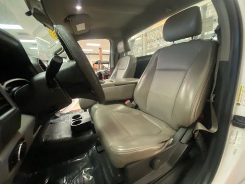 Used 2017 Ford F250 XL RWD image 11
