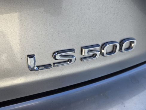 Used 2024 Lexus LS 500 image 5
